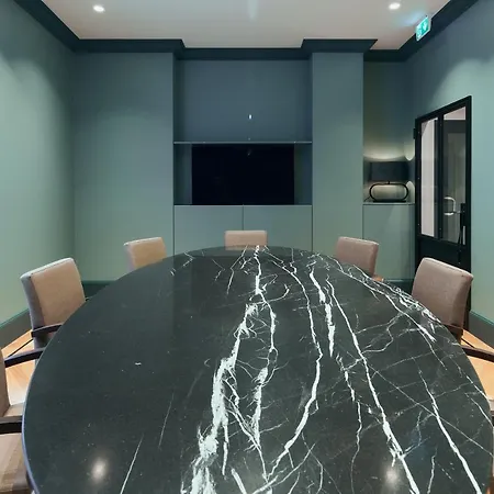 Orangerie Hotel 4*